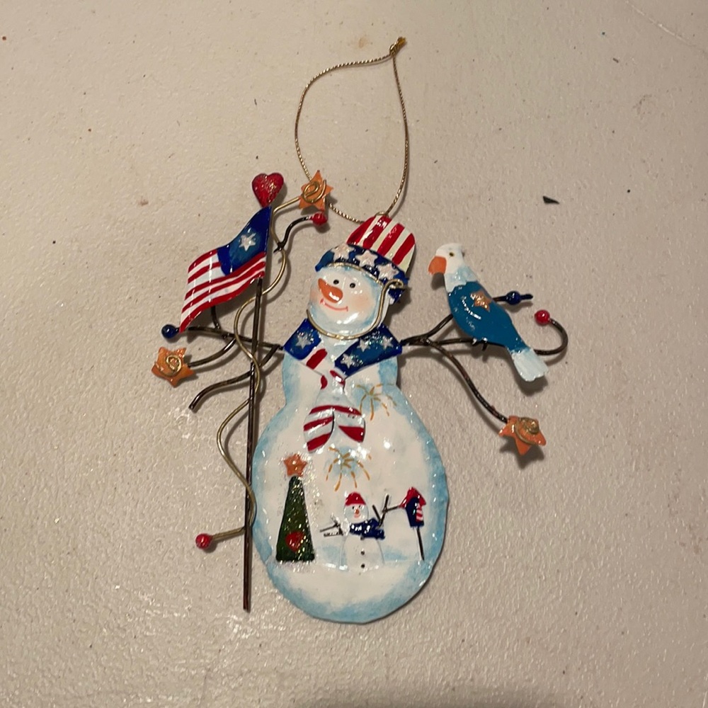 Handcrafted Snowman I ❤️ AMERICA Hanging Ornament Plaque Collectibles